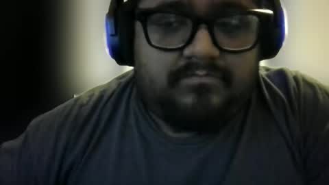 Snapshot of milo69966 chatting on April 2026 02:05:02 AM milo69966 online show from April 2026 02:05:02 AM