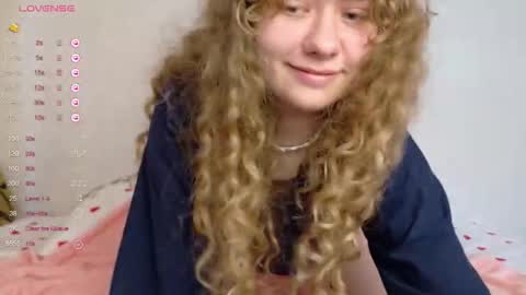 milounee online show from March 2026 08:48:01 AM