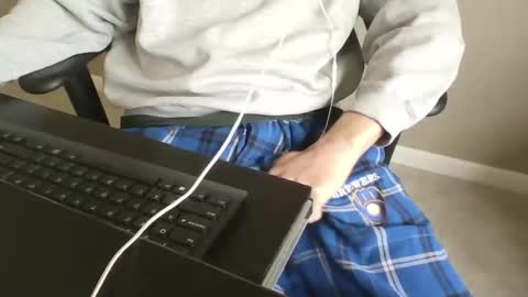 Snapshot of milwaukeebadger24 chatting on May 2026 02:21:02 PM milwaukeebadger24 online show from May 2026 02:21:02 PM