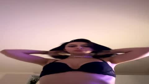 mina22miruna online show from April 2026 08:54:02 PM