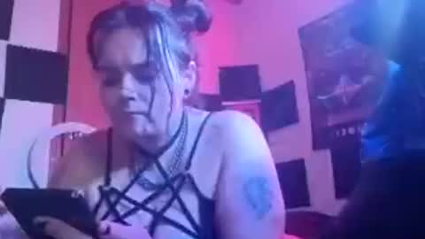 mindyourvib3z online show from June 2026 11:46:01 PM