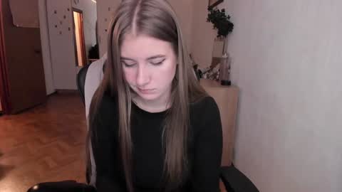 Lisa online show from January 2025 07:32:01 PM