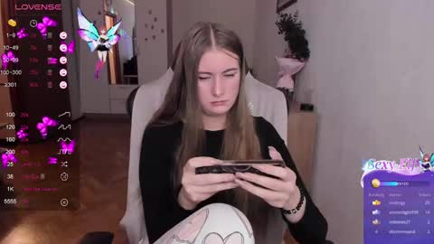 Lisa online show from January 2025 03:03:01 PM