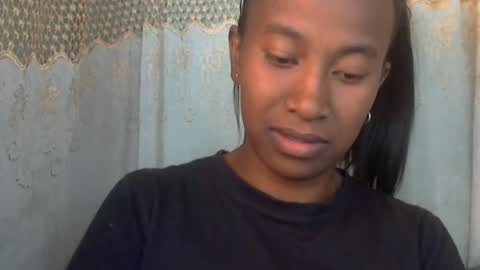 Snapshot of minouch211907 chatting on June 2026 12:55:01 PM minouch211907 online show from June 2026 12:55:01 PM