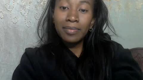 Snapshot of minouch211907 chatting on July 2026 12:04:01 AM minouch211907 online show from July 2026 12:04:01 AM