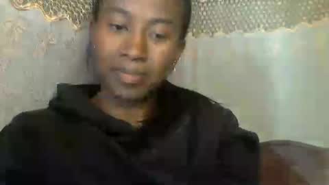 Snapshot of minouch211907 chatting on July 2026 12:08:02 PM minouch211907 online show from July 2026 12:08:02 PM