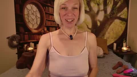Tessa Rae online show from July 2026 03:49:02 PM