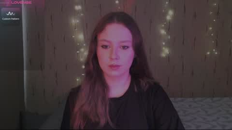 Kira online show from February 2025 01:11:02 PM