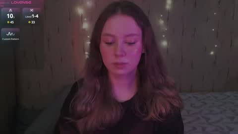 Kira online show from February 2025 03:32:01 AM