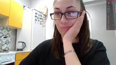 Snapshot of miranda_wish chatting on November 2025 02:20:02 PM MIRANDA online show from November 2025 02:20:02 PM