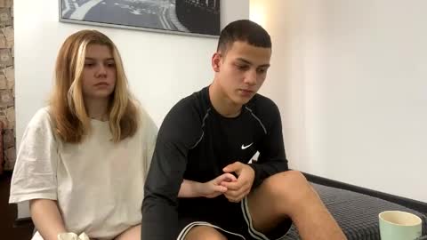 mirelcouple online show from April 2026 11:57:01 AM