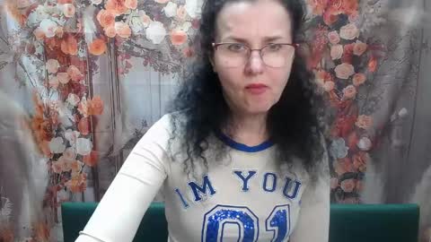 Miroslava Happi online show from May 2026 06:54:02 AM