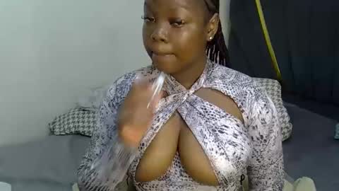 mirror_254 online show from May 2026 09:53:01 PM