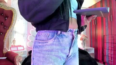 miss__star_ online show from May 2026 12:12:02 PM