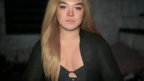 Anita  online show from March 2026 03:43:01 AM