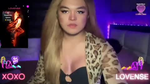 Anita  online show from March 2026 03:11:02 AM