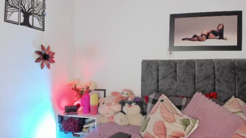 Snapshot of miss_brunette_ chatting on July 2026 06:47:02 AM lucy 3 online show from July 2026 06:47:02 AM
