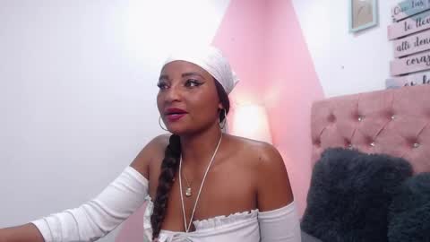 miss_demoni online show from May 2026 01:51:02 PM