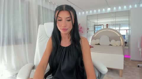 Snapshot of miss_diamond__ chatting on June 2026 06:45:02 AM miss_diamond__ online show from June 2026 06:45:02 AM