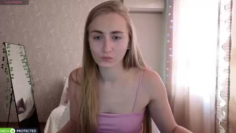 Snapshot of miss_emily19 chatting on July 2026 08:06:01 AM Emily online show from July 2026 08:06:01 AM