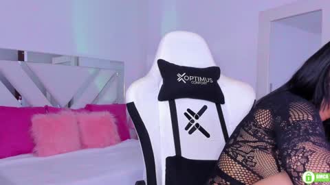   online show from January 2025 10:17:01 AM