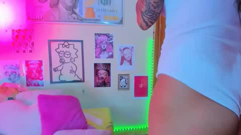 MEGG online show from April 2026 12:33:01 AM