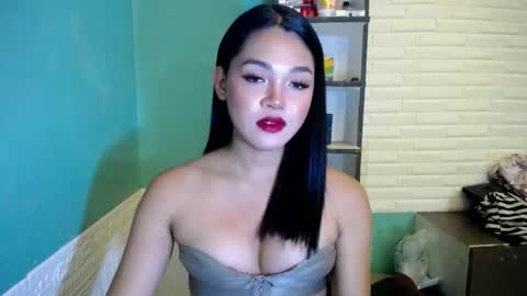 Precious online show from April 2026 01:48:02 PM