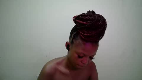 miss_rihanna2 online show from April 2026 05:03:02 PM