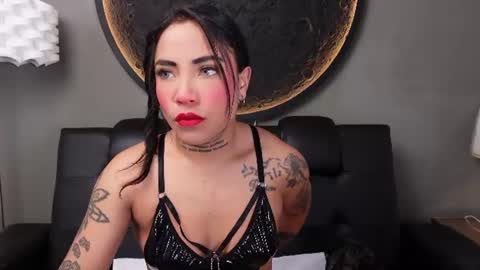 Vaiolette online show from June 2026 11:04:02 AM