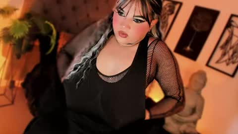 miss_zz online show from April 2026 04:21:01 PM