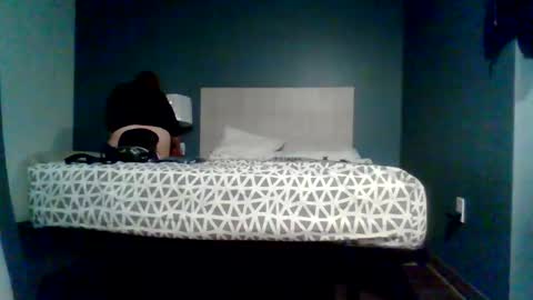 Missjuicy1luv online show from March 2026 10:42:02 AM