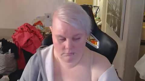 misslj90 online show from April 2026 07:25:02 PM