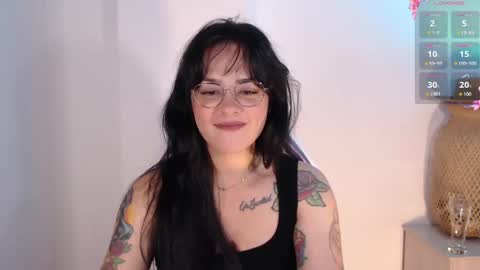 Snapshot of missmariana_ chatting on June 2026 12:05:02 AM missmariana_ online show from June 2026 12:05:02 AM