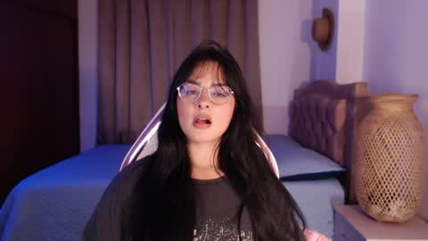 Snapshot of missmariana_ chatting on June 2026 03:25:01 AM missmariana_ online show from June 2026 03:25:01 AM