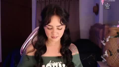 Snapshot of missmariana_ chatting on July 2026 11:32:01 PM missmariana_ online show from July 2026 11:32:01 PM