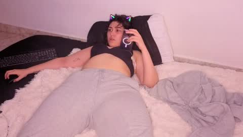 sarah online show from April 2026 07:14:01 PM