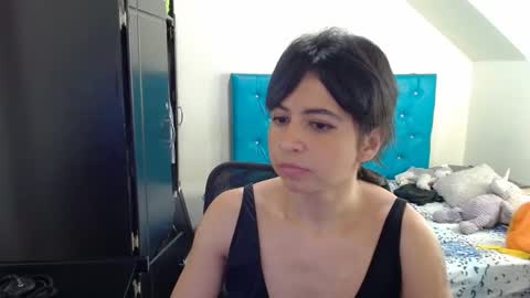 Snapshot of misspurple4 chatting on January 2025 03:45:01 AM kassandra online show from January 2025 03:45:01 AM