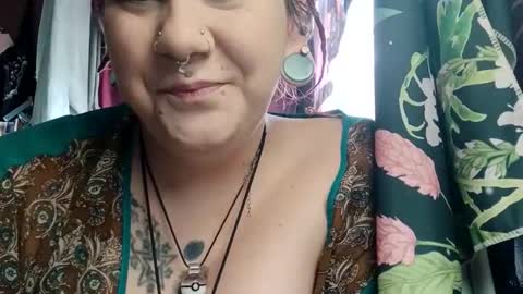 missxmoth444 online show from November 2025 06:30:01 PM