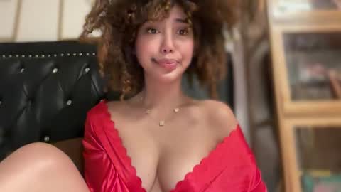 Divine Olga  online show from June 2026 09:08:02 AM