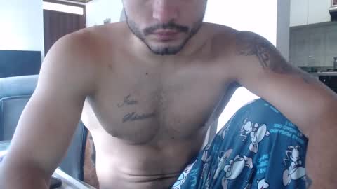 mistersam33 online show from January 2025 03:25:01 PM