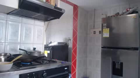 mistersam33 online show from February 2025 02:32:01 PM