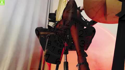 Snapshot of mistress__alice_ chatting on March 2026 08:19:01 AM Mistress Alice online show from March 2026 08:19:01 AM