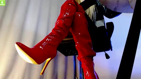 Snapshot of mistress__alice_ chatting on March 2026 12:53:01 PM Mistress Alice online show from March 2026 12:53:01 PM