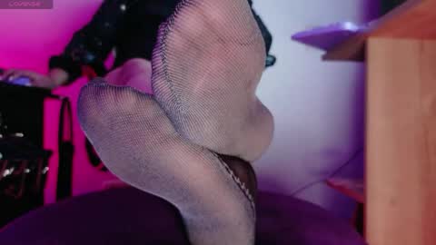 Snapshot of mistressjm_ chatting on May 2026 03:52:01 PM Jhadee online show from May 2026 03:52:01 PM