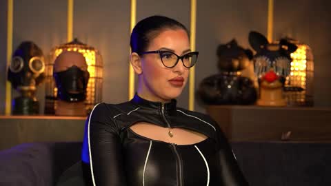 Mistress Kelly online show from March 2026 10:58:02 PM