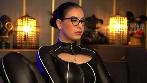 Mistress Kelly online show from April 2026 12:11:02 AM