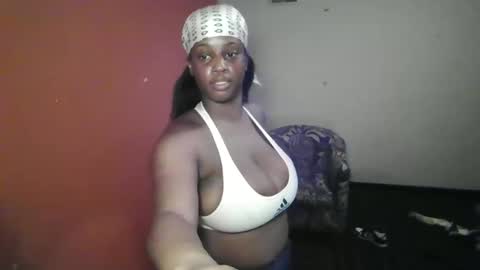 mistressmochareign online show from March 2026 12:16:01 AM