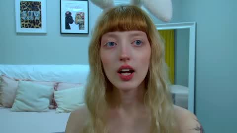 Misty online show from April 2026 06:49:02 PM