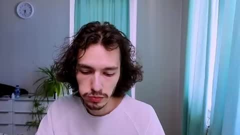 MitchelKurse online show from June 2026 03:27:01 PM