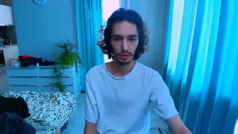 MitchelKurse online show from June 2026 02:42:01 PM